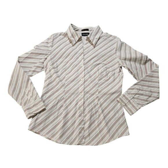 SizeNew York & Company City Stretch Button-Up Blouse, Size M - Picture 1 of 4